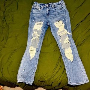 Judy blue distressed jeans
